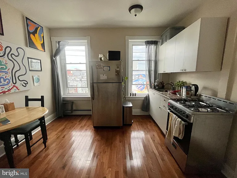 2938 W Oxford St #2R — Photo 9