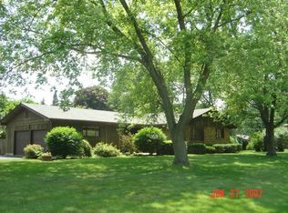 840 McClaran Ave, Aurora, IL 60506