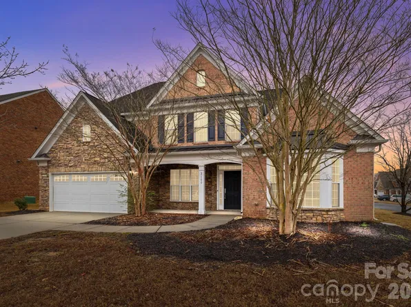 2100 Goddard Way, Waxhaw, NC 28173