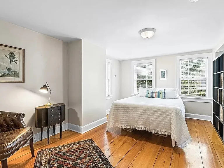 14 Schouler Ct #14 — Photo 17