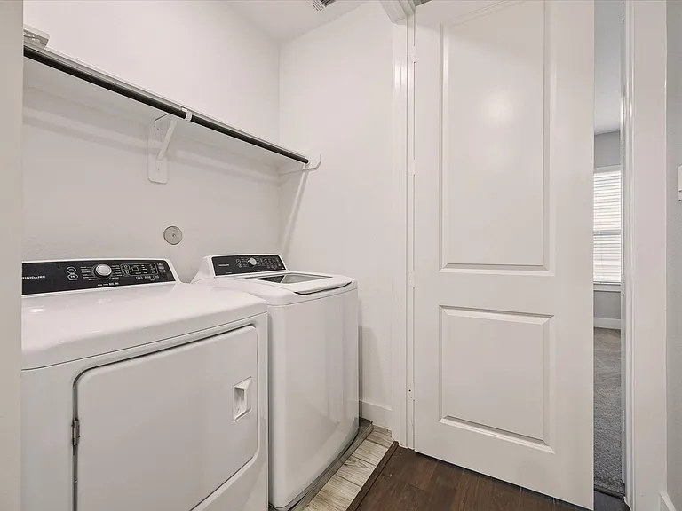 5912 E Post Oak Ln — Photo 19
