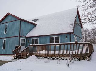 2059 Independence Ave, Waterloo, IA 50707