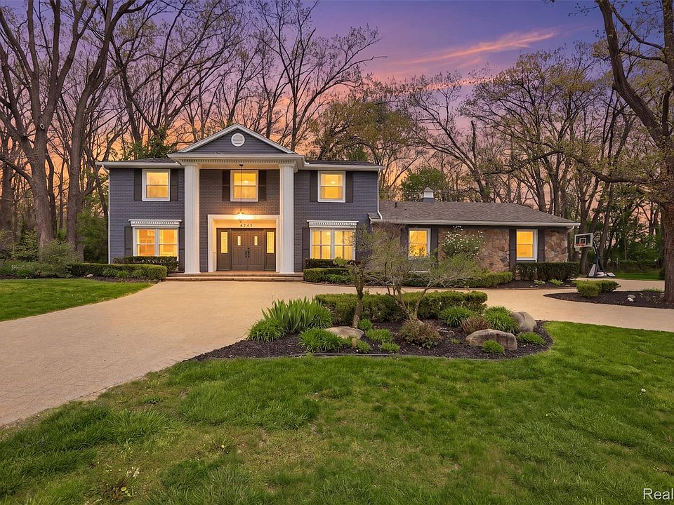 1st image of 4243 Sunningdale Dr