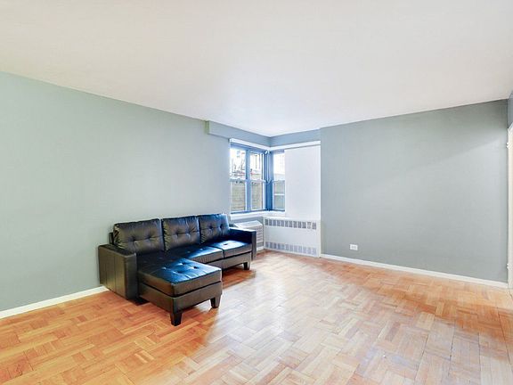 2nd image of 1202 2nd Ave #5L