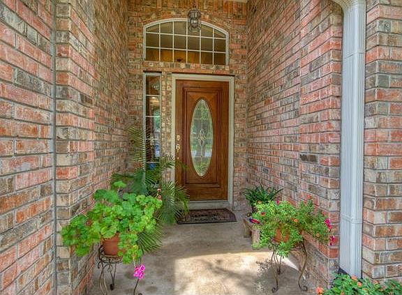3rd image of 8403 Sea Ash Cir