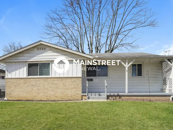 945 Hodges Dr, Columbus, OH 43204