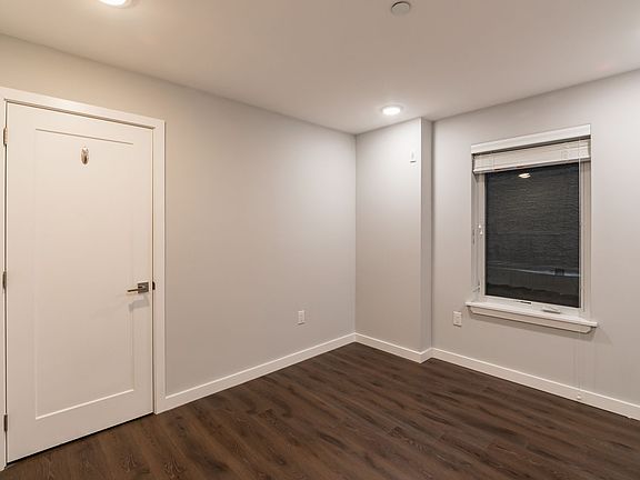4th image of 751 N 20th St #2