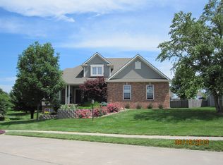 4711 Wilshire Dr N, Saint Joseph, MO 64506