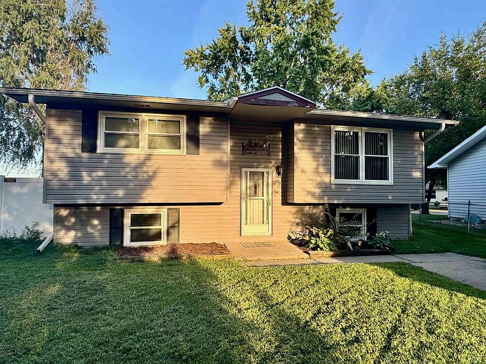 1st image of 2 Union Ct