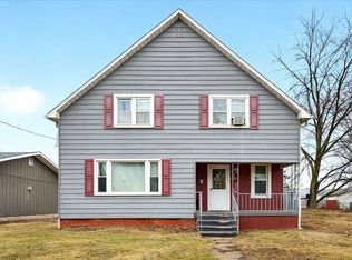 835 N 6th Ave, Canton, IL