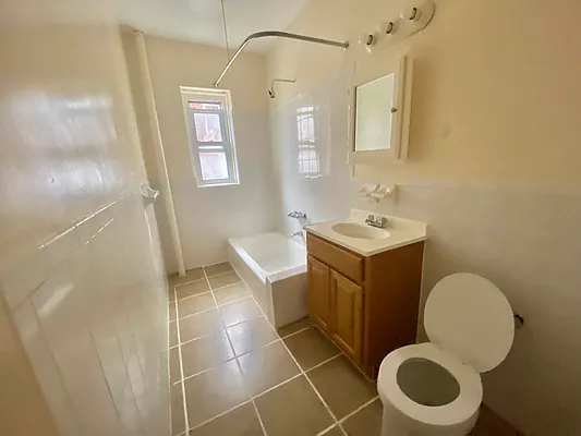 Rented by S&M Associates Realty LLC | media 20