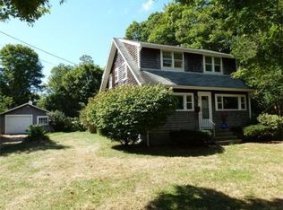51 Davis Rd, Falmouth, MA 02540