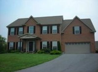 24 Oak Knoll Cir #L-0057, Lebanon, PA 17042