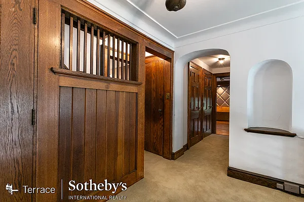 Rented by Terrace Sotheby's International Realty | media 45