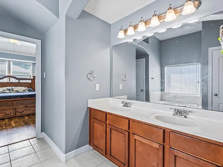 6803 Kotlan Ct — Photo 24