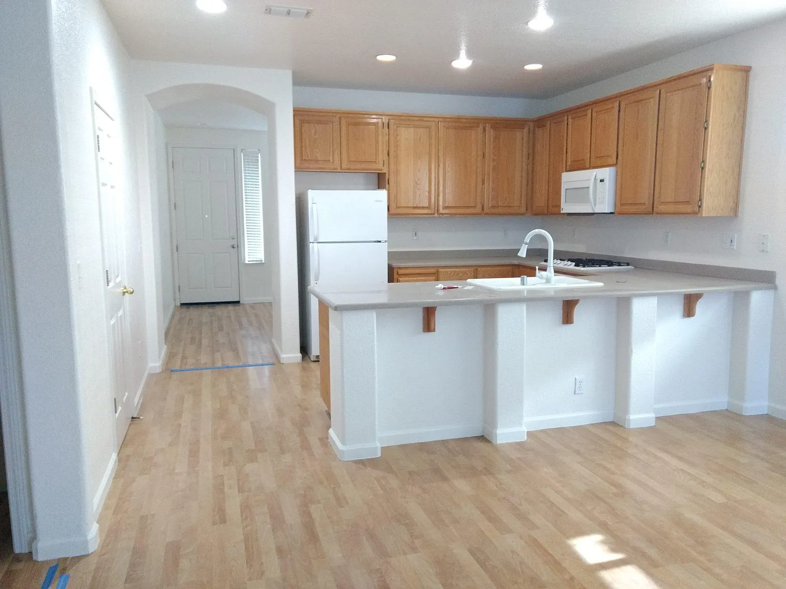3 bed, 1542 sqft, $2,695 — Photo 2