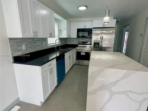 1431 NE 152nd Ter, North Miami Beach, FL 33162