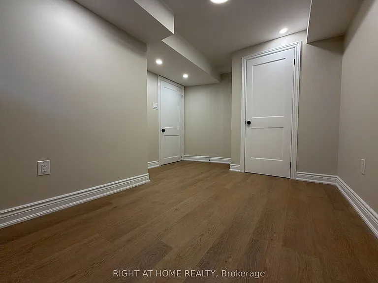 1489 Hawktail Path #BASEMENT — Photo 20