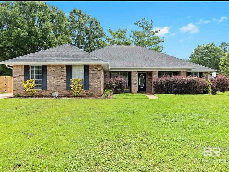 Destrehan Rd — Photo 1