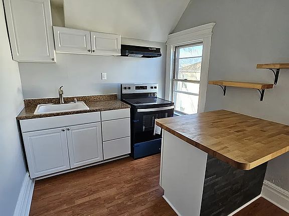 2nd image of 169 Johnson Ave #5D