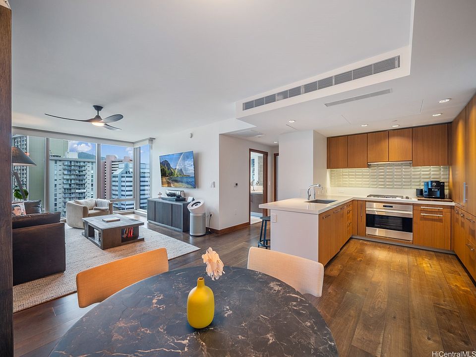 1st image of 1555 Kapiolani Blvd APT 914