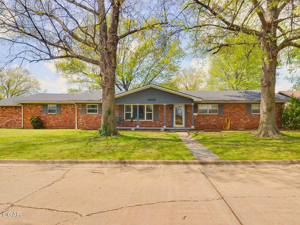 1st image of 1505 Sky Ln