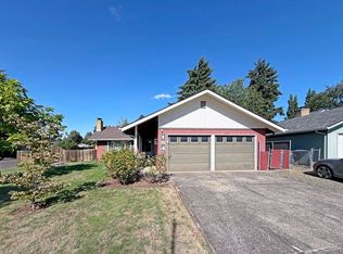 184 Lynnbrook Dr, Eugene, OR 97404