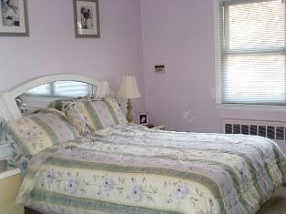 5th image of 856 Leonard Dr