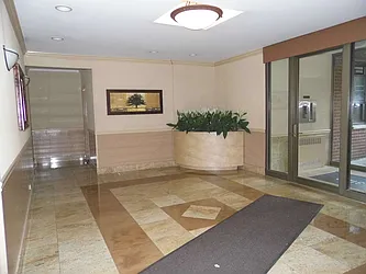 3123 Bailey Avenue, #3G