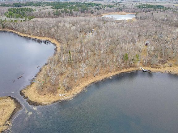 4th image of Fools Lake Dr