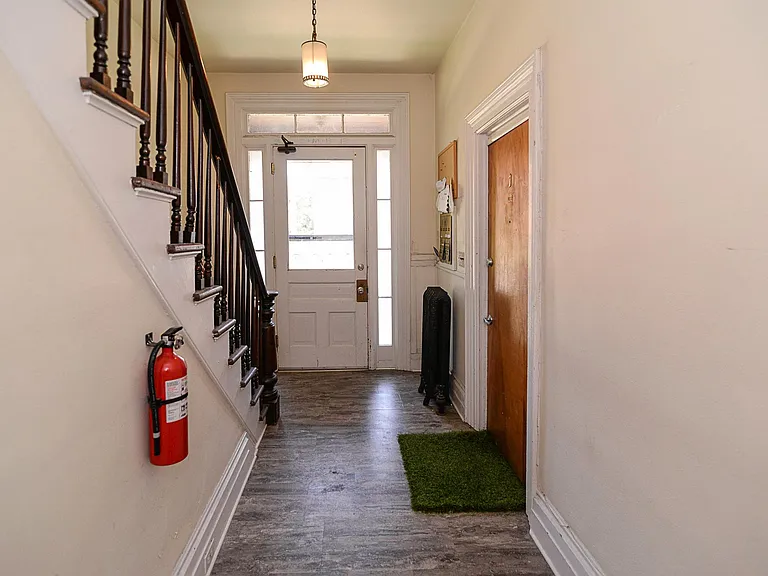 521 Elizabeth St #2 — Photo 6