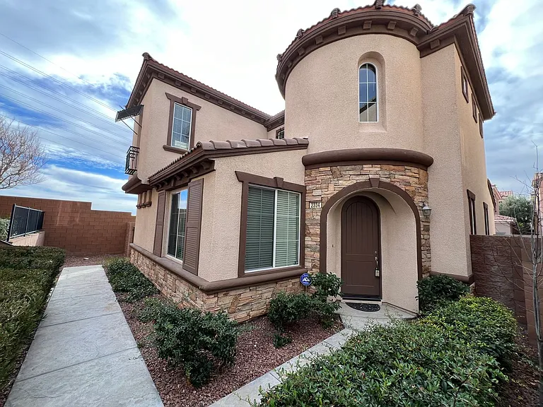 2334 Malaga Peak St — Photo 26