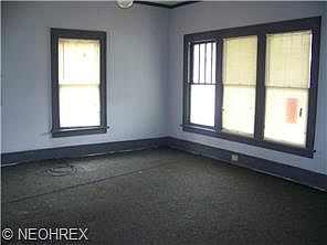 2nd image of 2716 E Midlothian Blvd