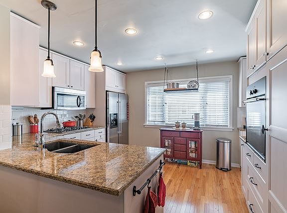 2nd image of 410 N Patton Ave