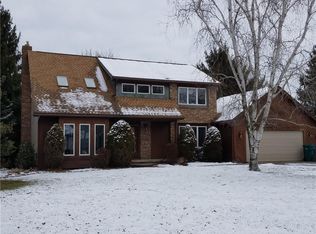 1222 Woodhull Rd, Webster, NY 14580