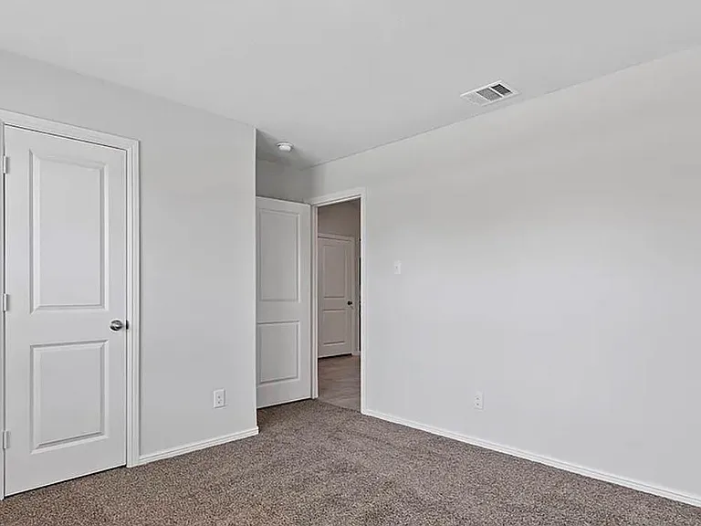 620 Peshtigo Rd — Photo 16