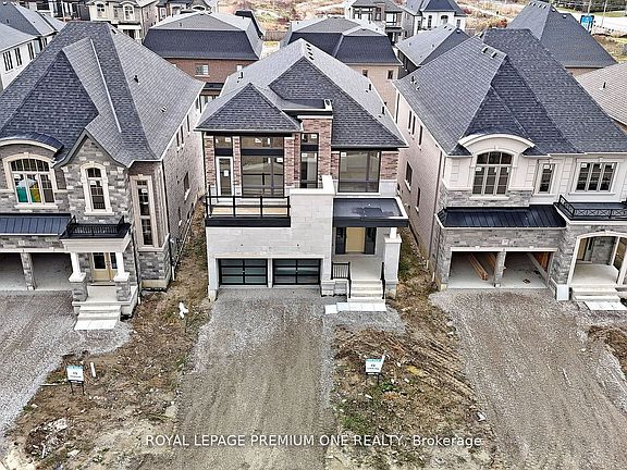 4th image of 15 Antonietta Cres