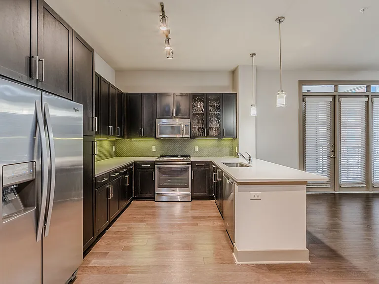 Anthem Cityline Apartments — Photo 23