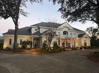 309 Springoaks Way, Dothan, AL 36305