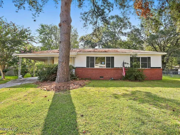3213 Barnett Dr, Pearl, MS 39208