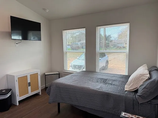 803 Larson Street - 803-2 (Tiny Home) — Photo 3