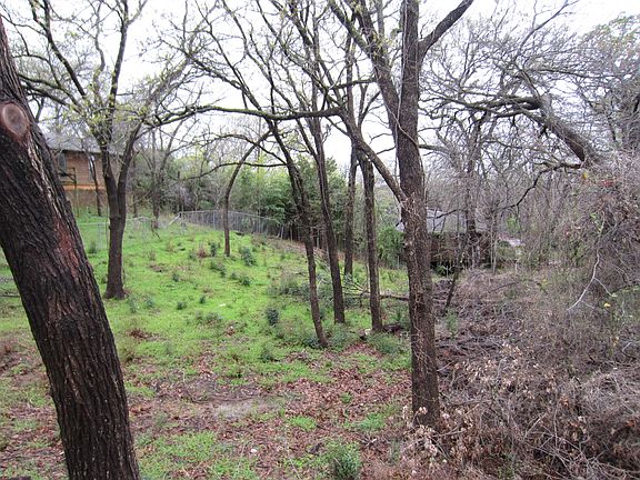 2nd image of 339 Rockland Dr