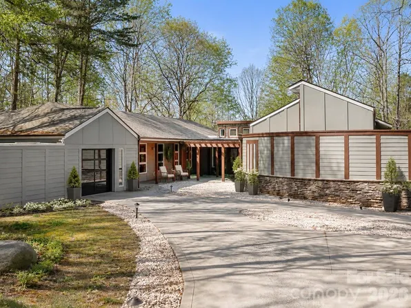 3249 Ivey Creek Rd, Maiden, NC 28650