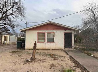 1506 Pierce St, Del Rio, TX 78840