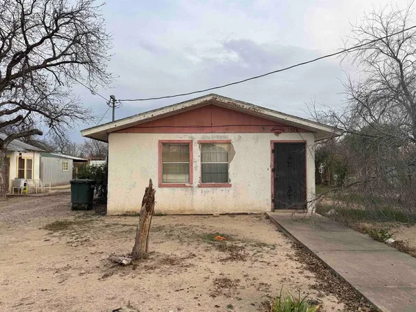 1506 Pierce St, Del Rio, TX 78840