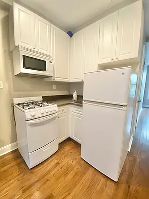 Rented by Corcoran | media 10