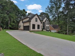 990 Henry Ter, Lawrenceville, GA