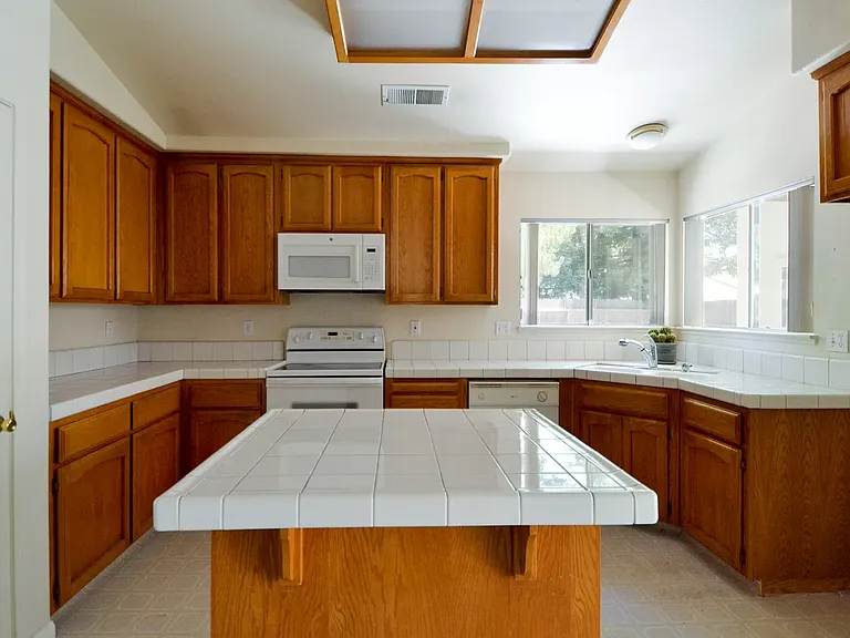 1816 Beethoven Way — Photo 10