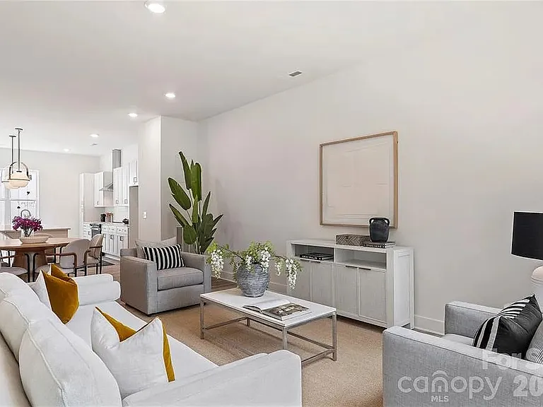 5007 Nimes Rd — Photo 23