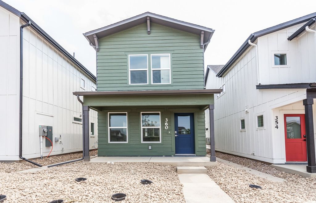 360 N Delozier